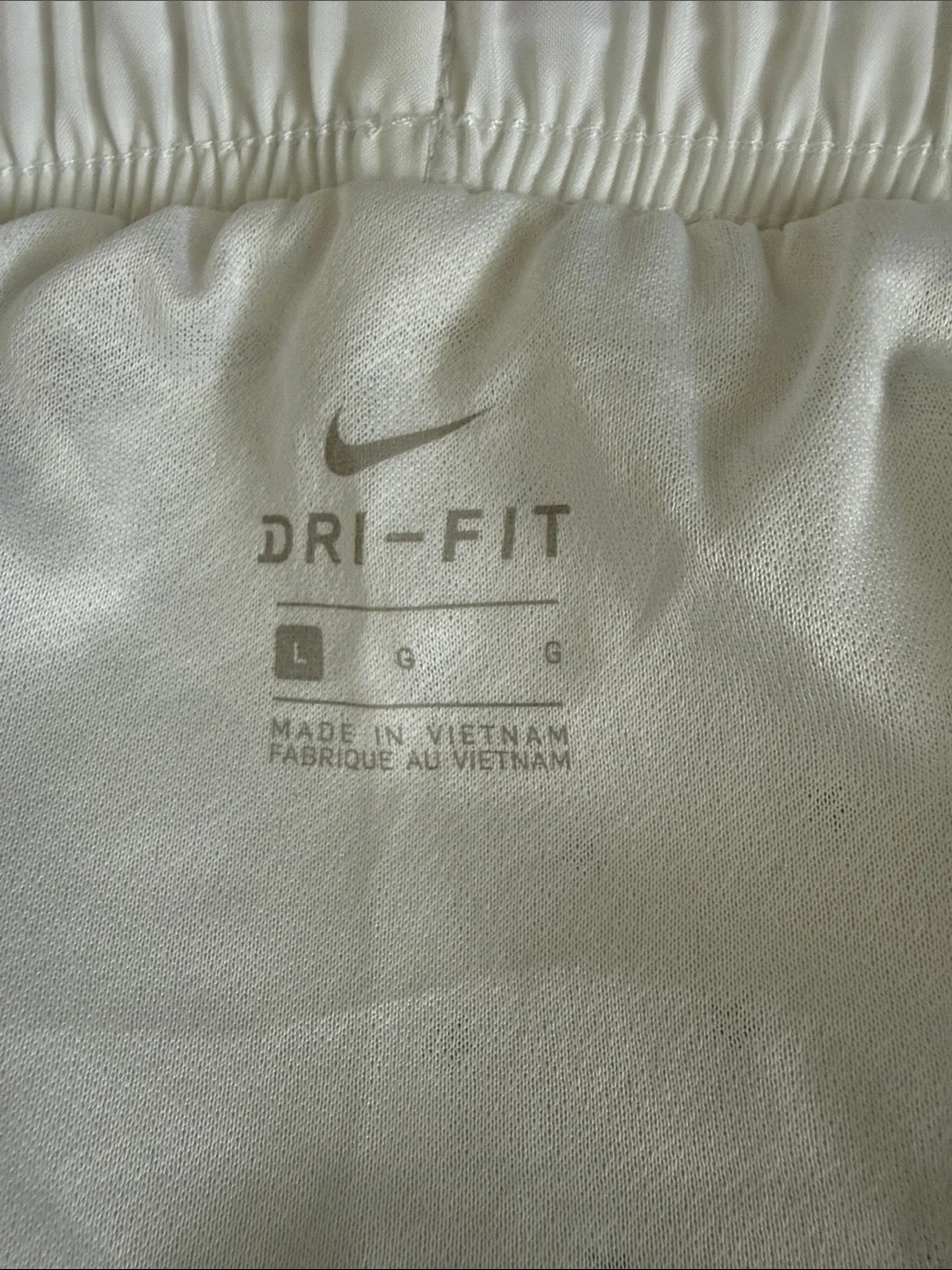 Nike Women’s White & Gray Star-Print Athletic Shorts
